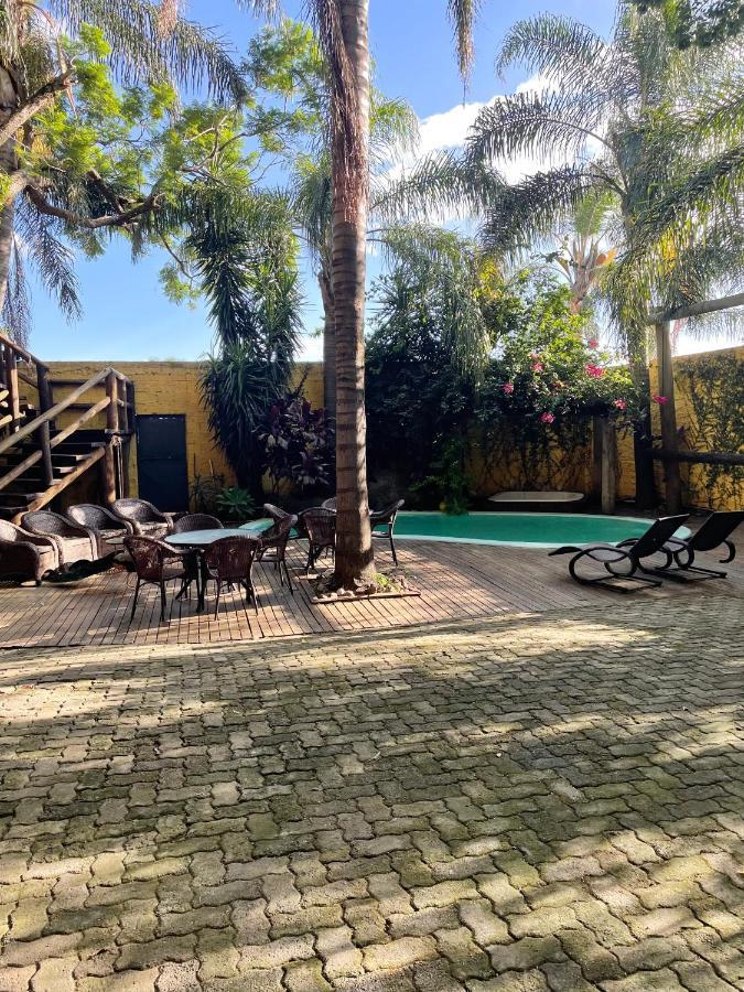 Pousada Familiar Casa Amarela São Gabriel Exteriör bild